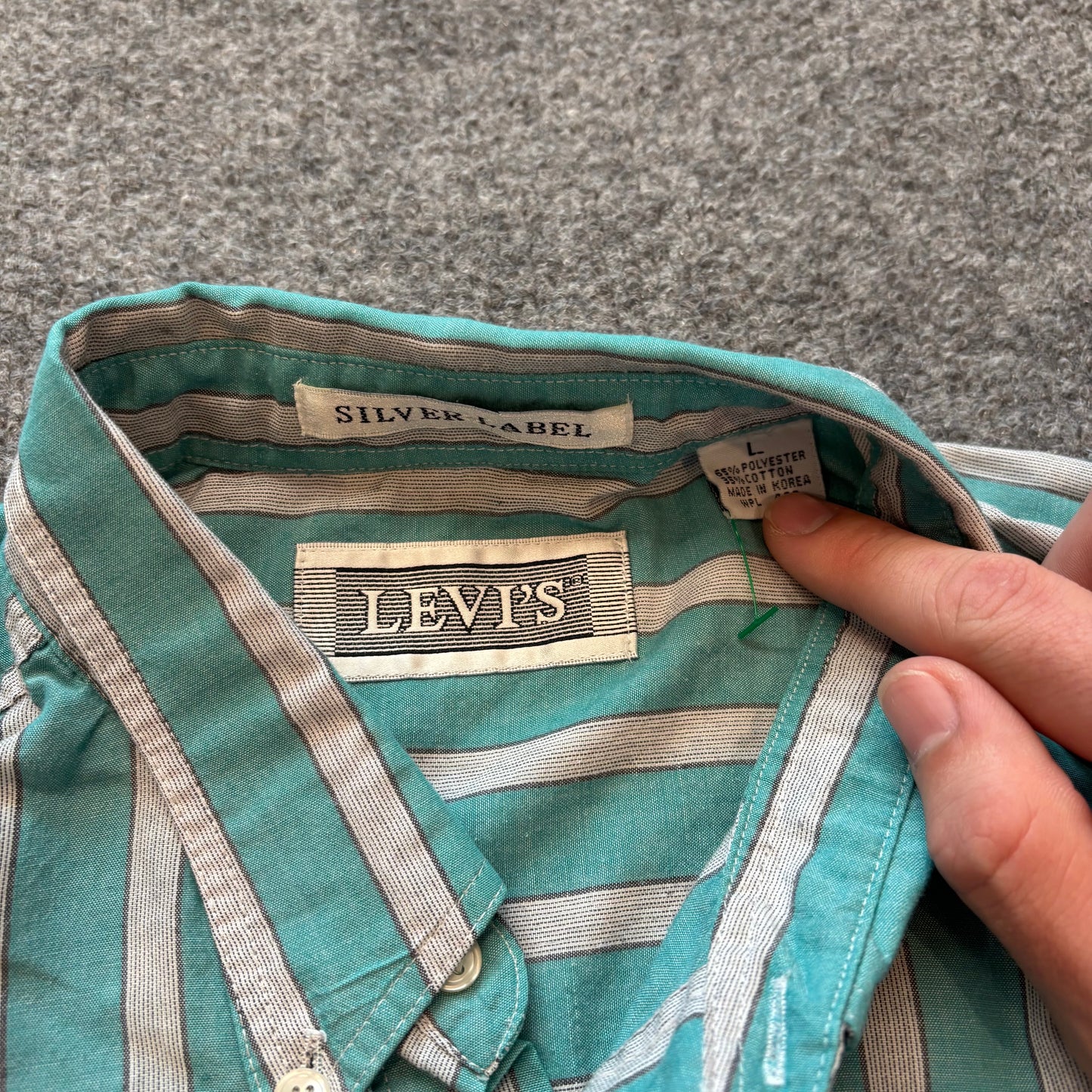 Vintage Levi’s Button Up - L