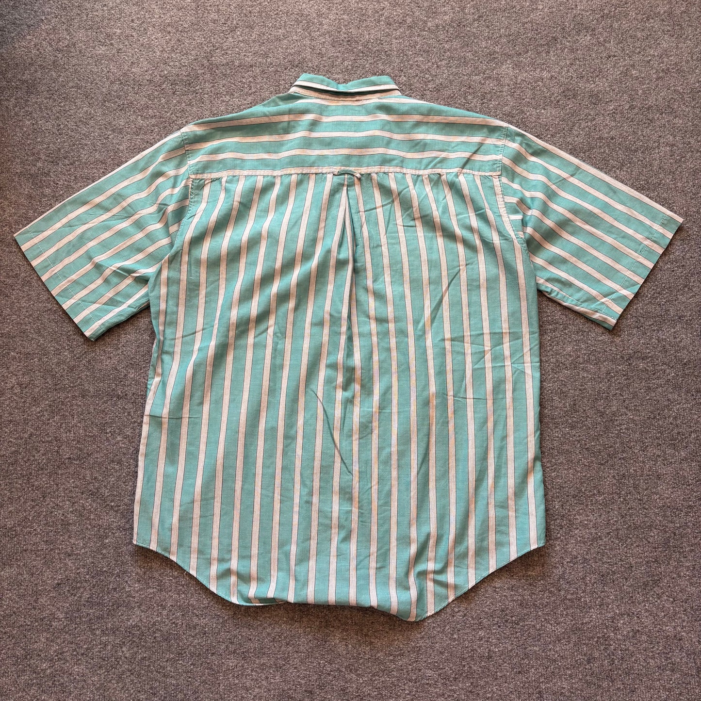 Vintage Levi’s Button Up - L