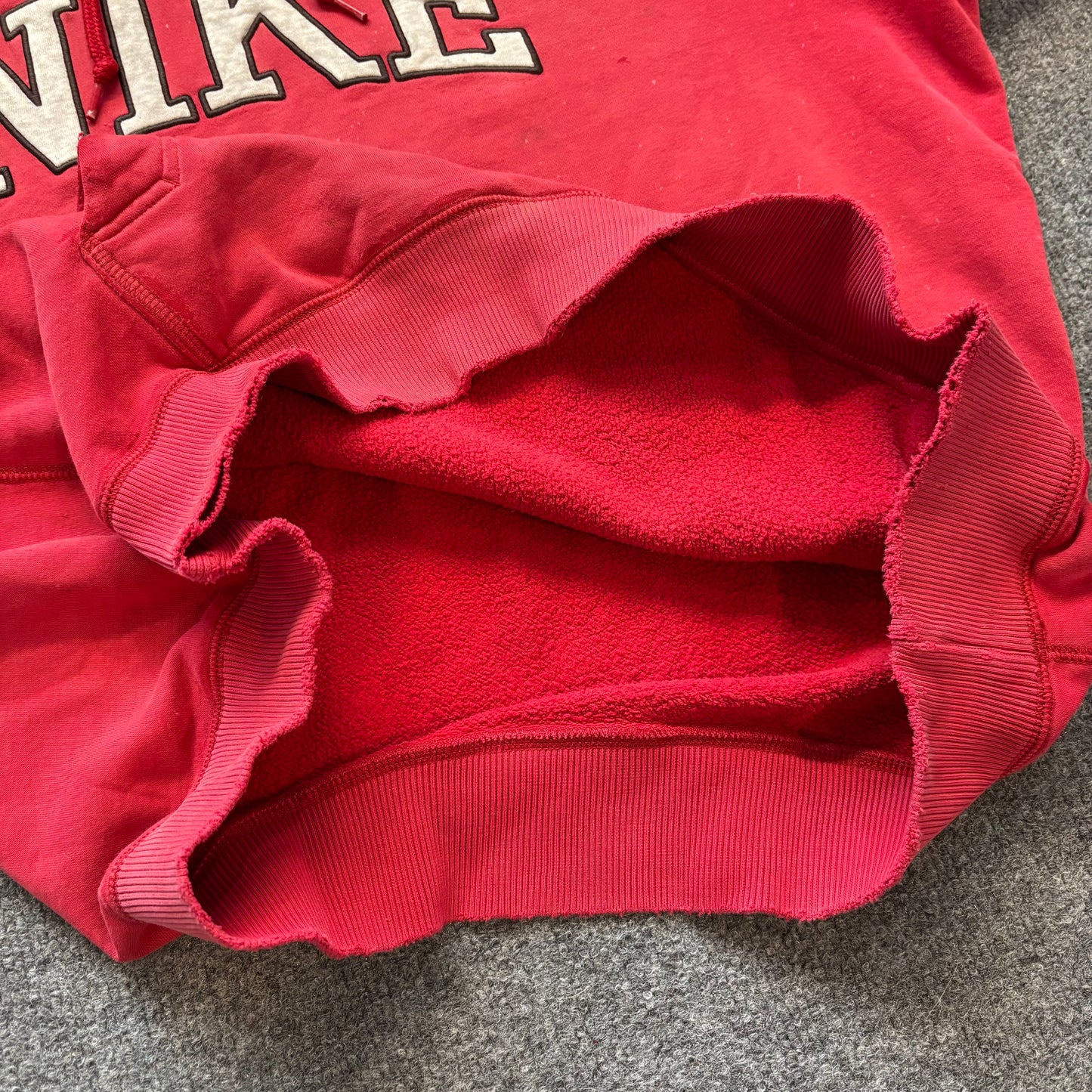 Distressed Nike Hoodie - Xl