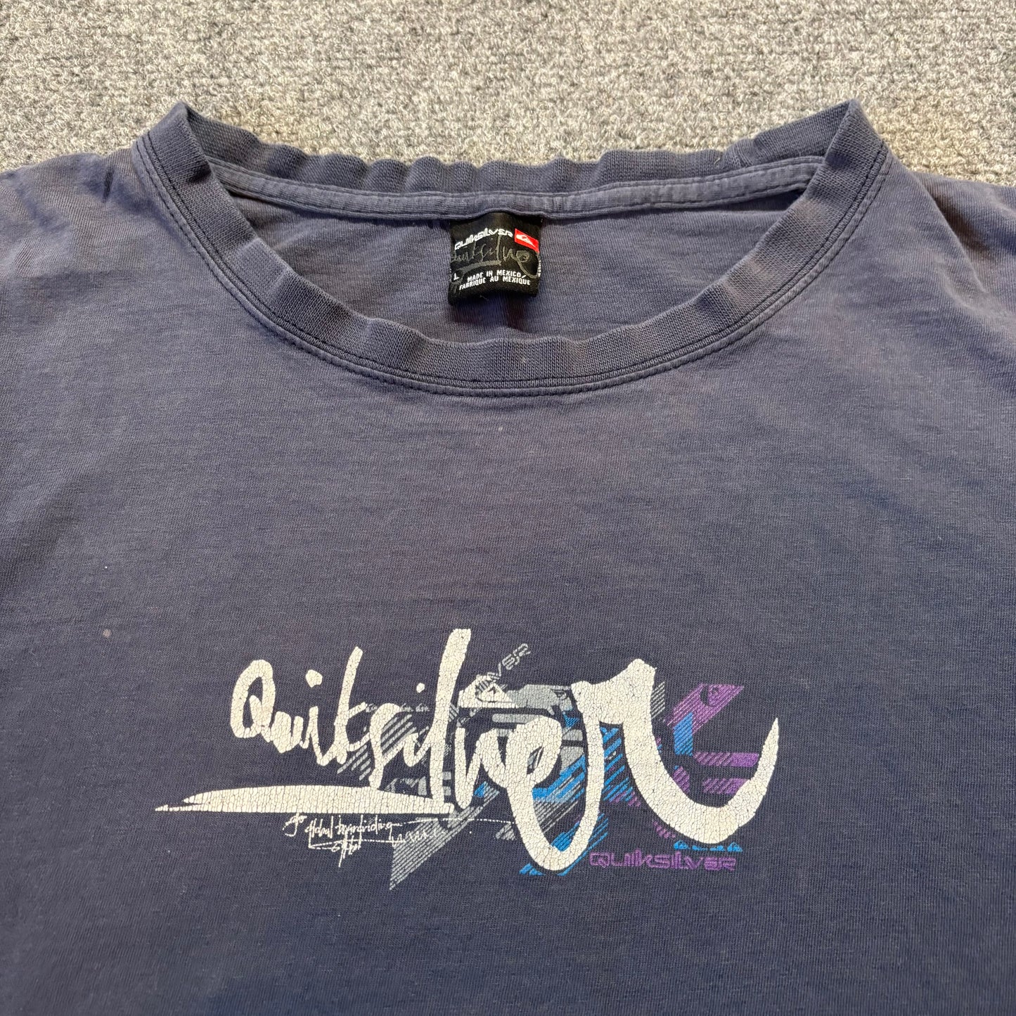 2000s Quiksilver T-Shirt - L