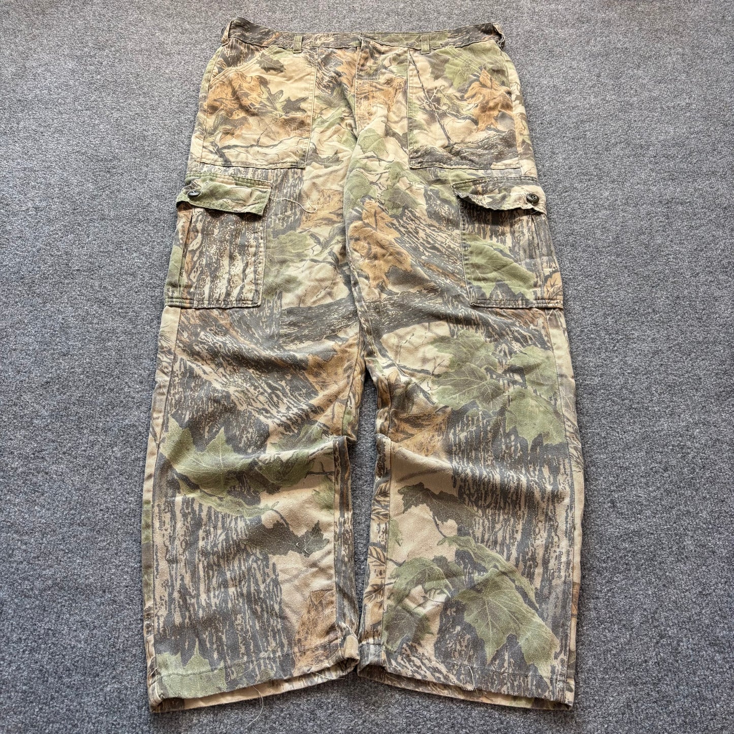 90s Realtree Camo Pants - 38x32