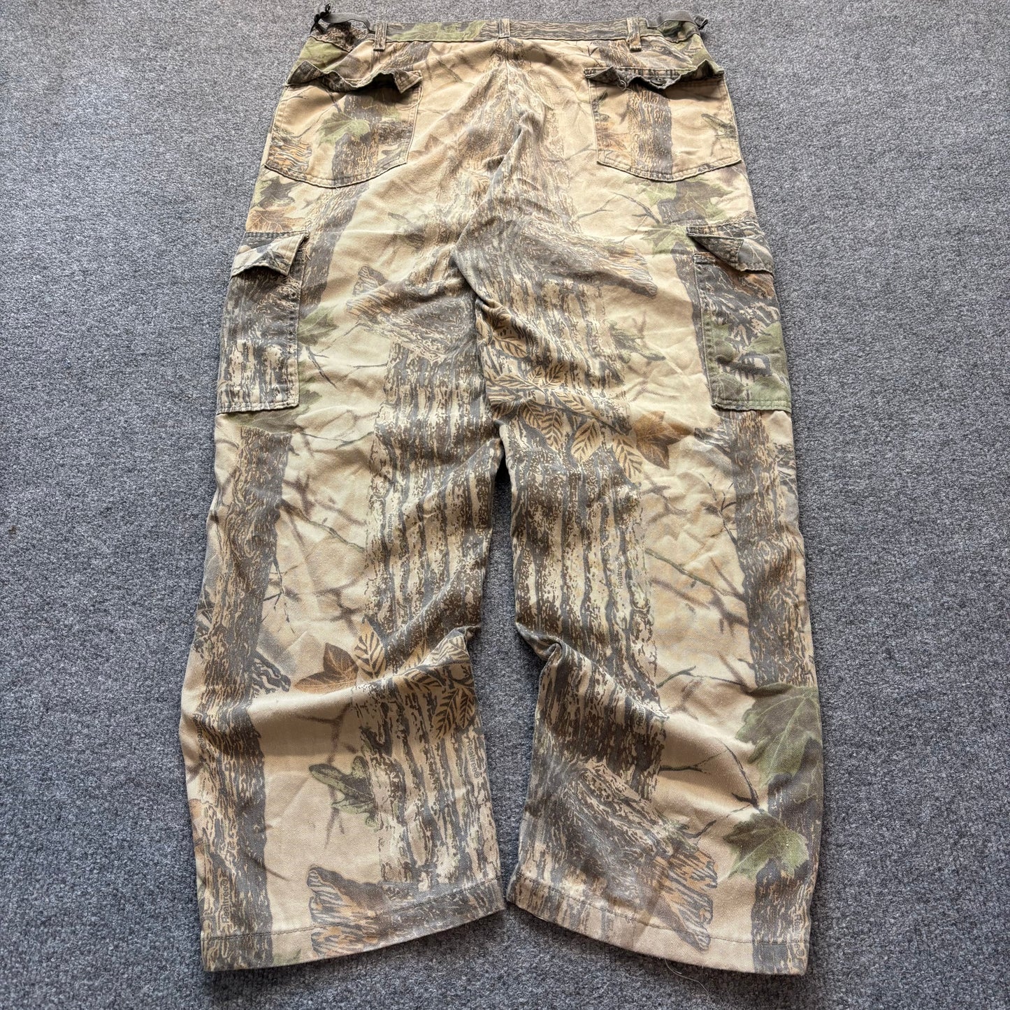 90s Realtree Camo Pants - 38x32