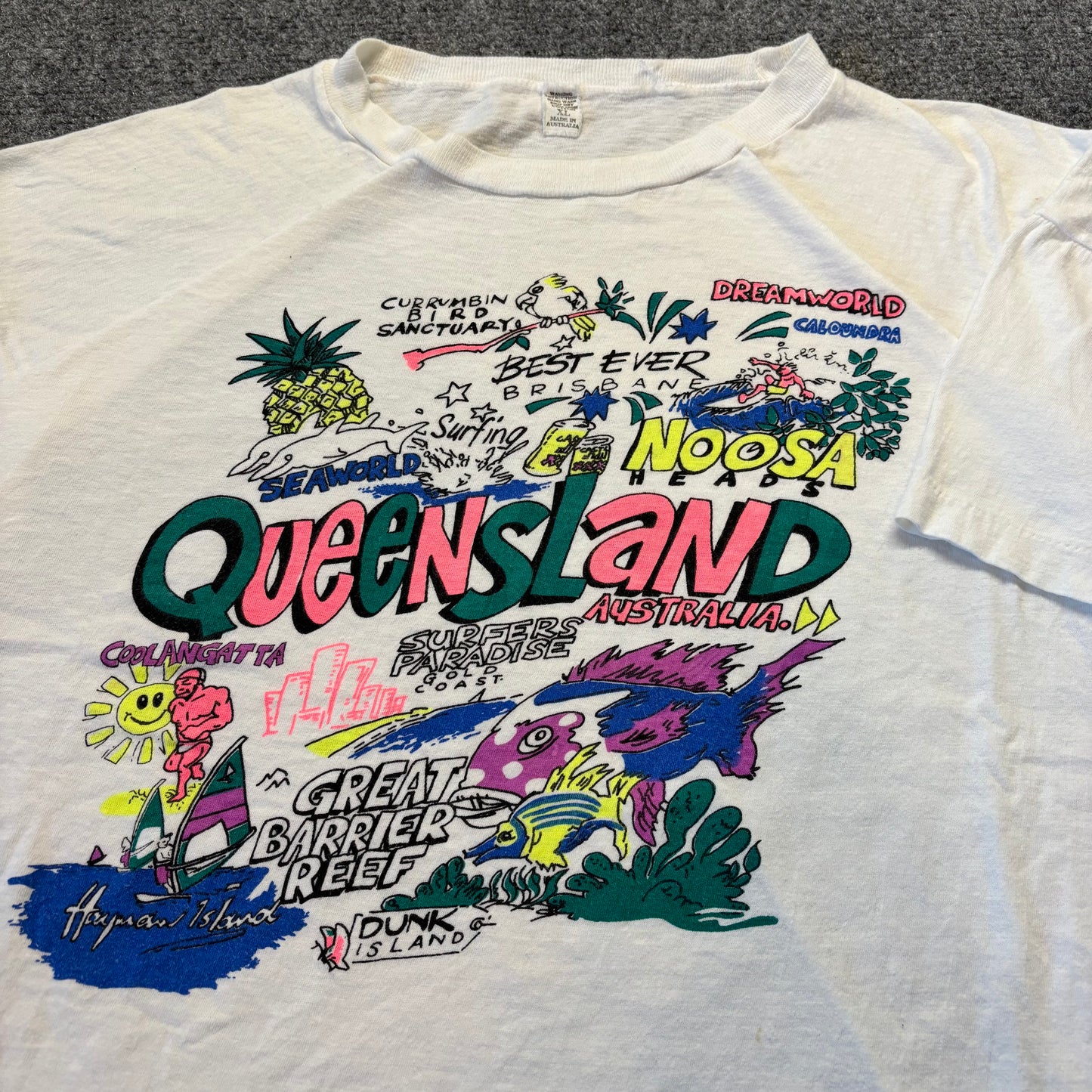 90s Queensland Australia T-Shirt - S