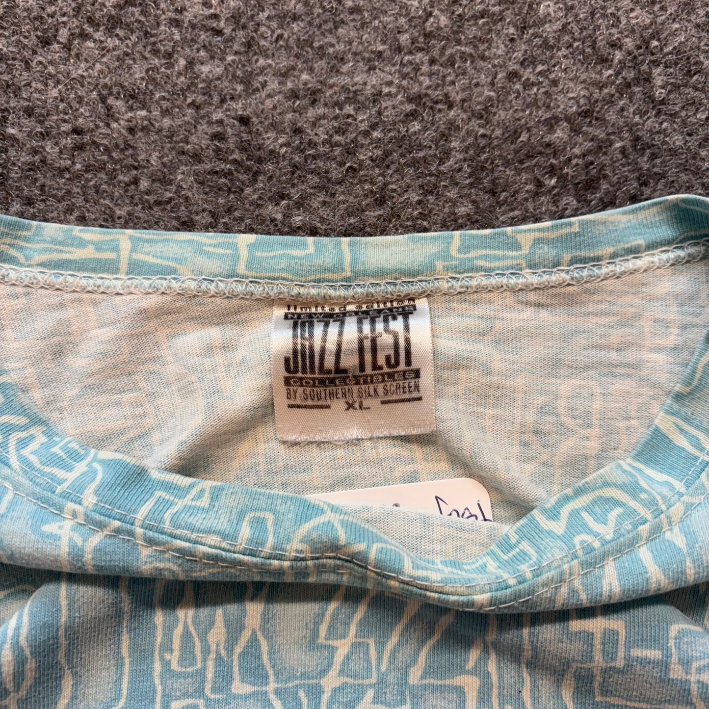 2005 New Orleans Jazz & Heritage Festival Shirt - XL