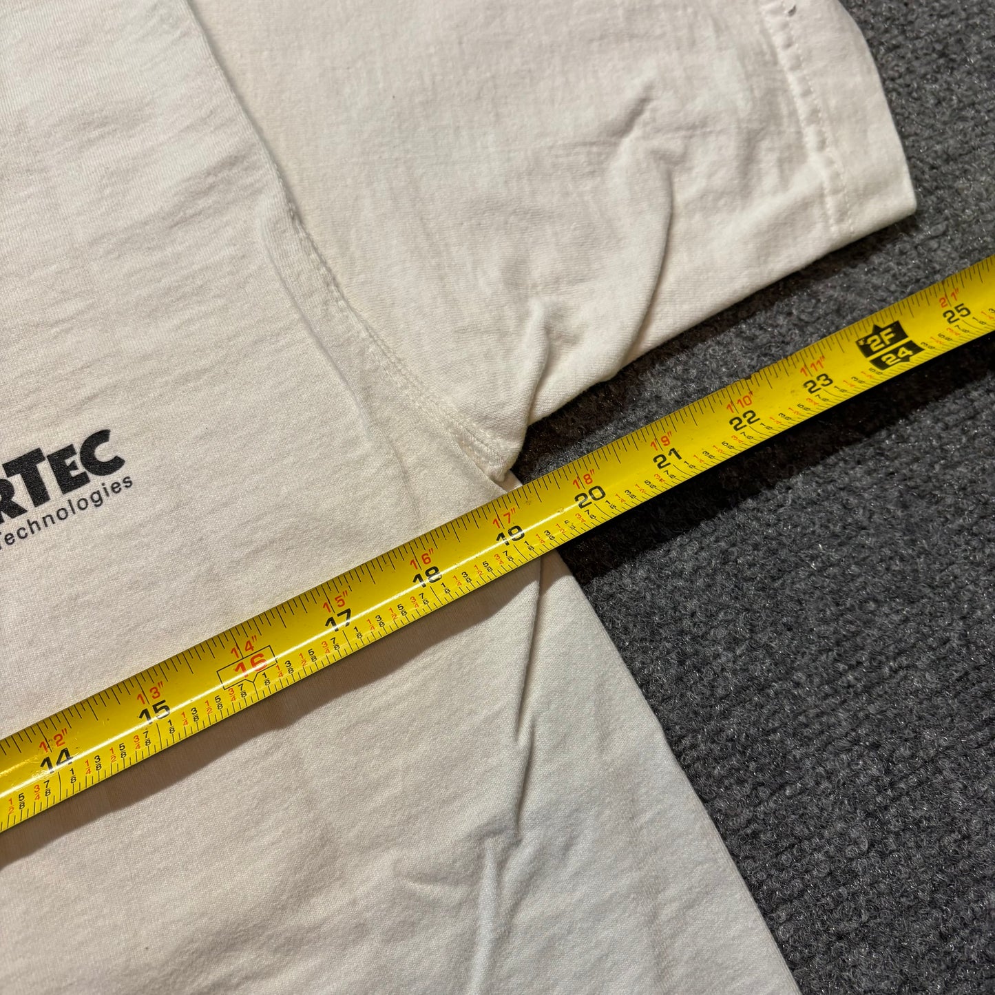 90s Tech T-Shirt - M