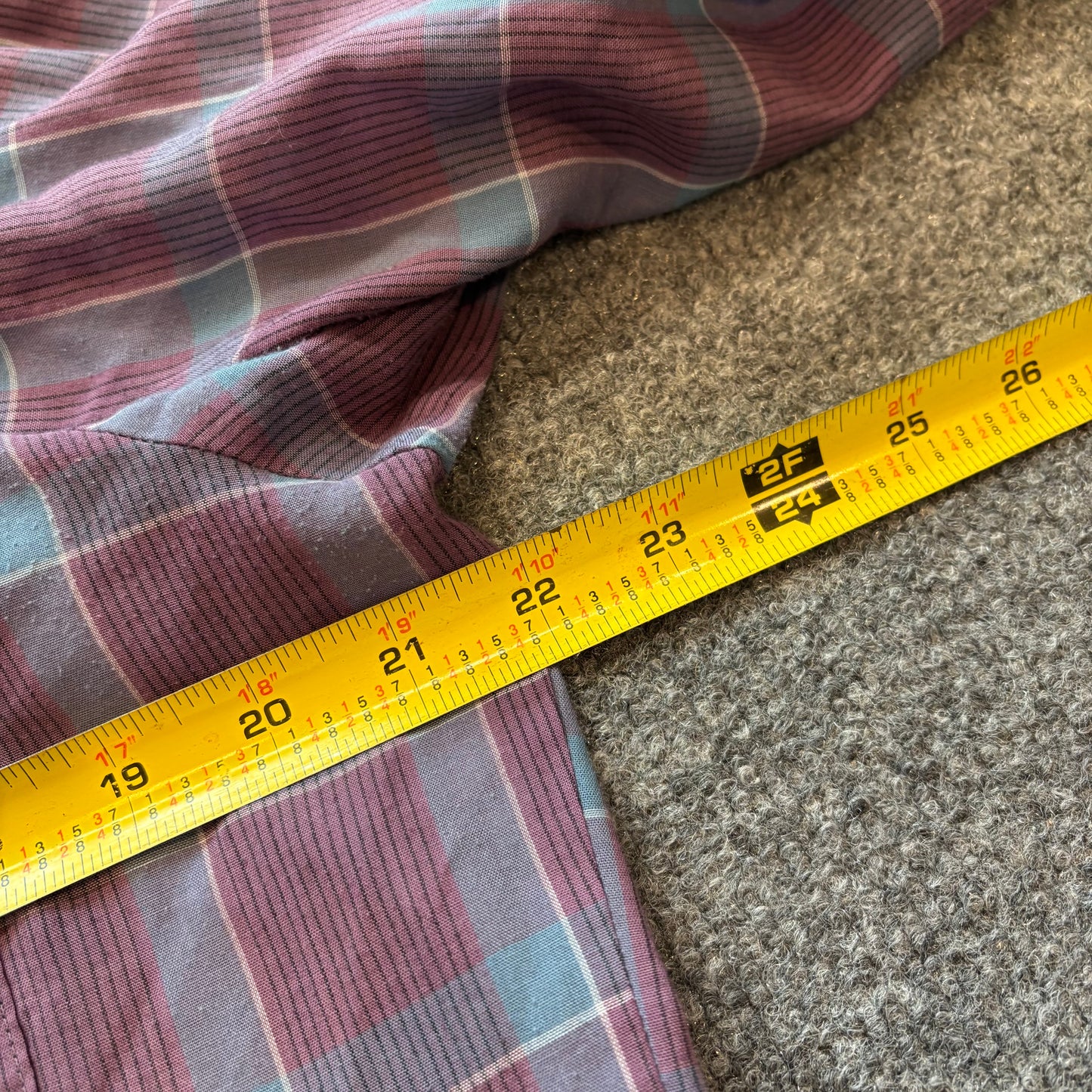 Vintage Levi’s Button Up - L