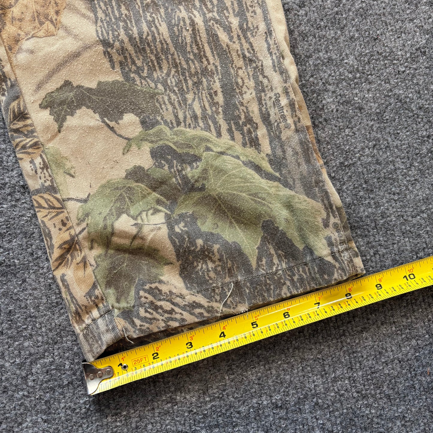 90s Realtree Camo Pants - 38x32