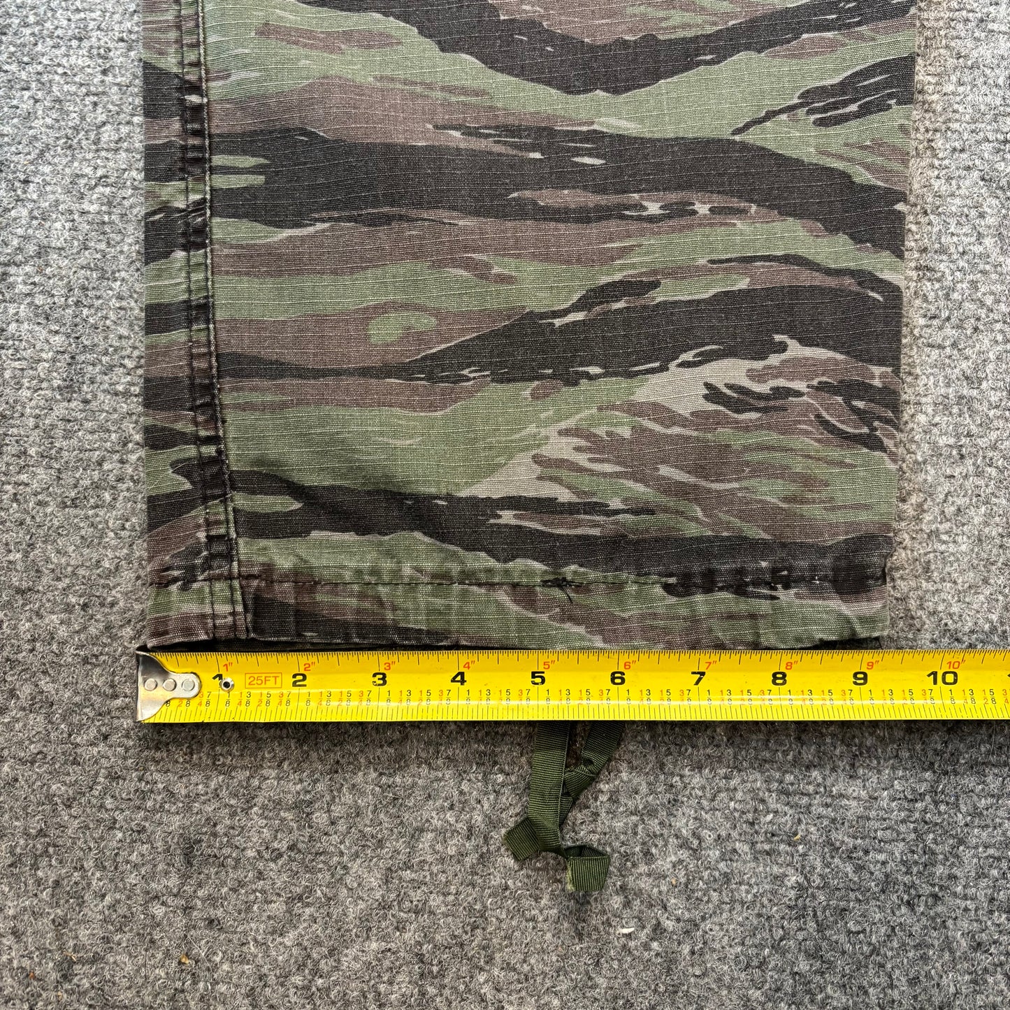 90s Tiger Stripe Camo Pants - 40x32