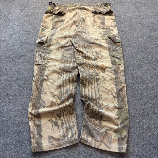 90s Realtree Camo Pants - 38x32