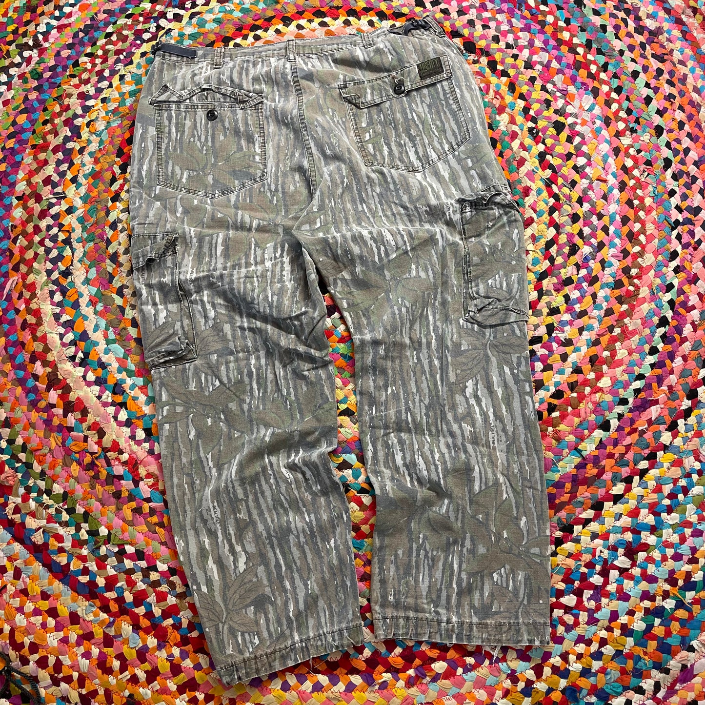 Vintage Liberty Realtree Camo Pants (Size: XL)